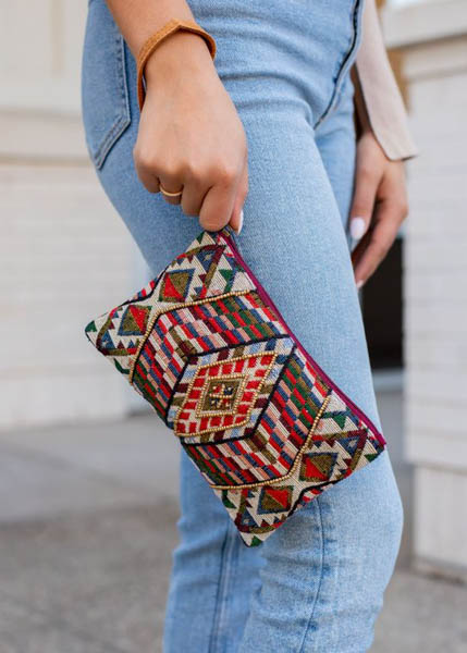 Multicolored Beaded Diamond Print Wristlet